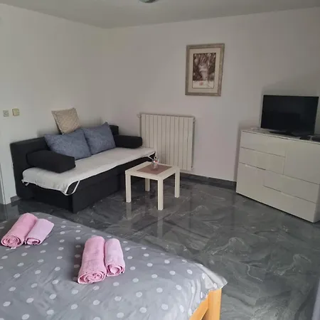 Anida * Porec